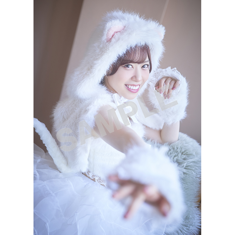 伊達さゆり 2024 カレンダー 缶バッジ 10点セット 商品一覧ページ | Artist Goods Store | Apollo Bay Official Store