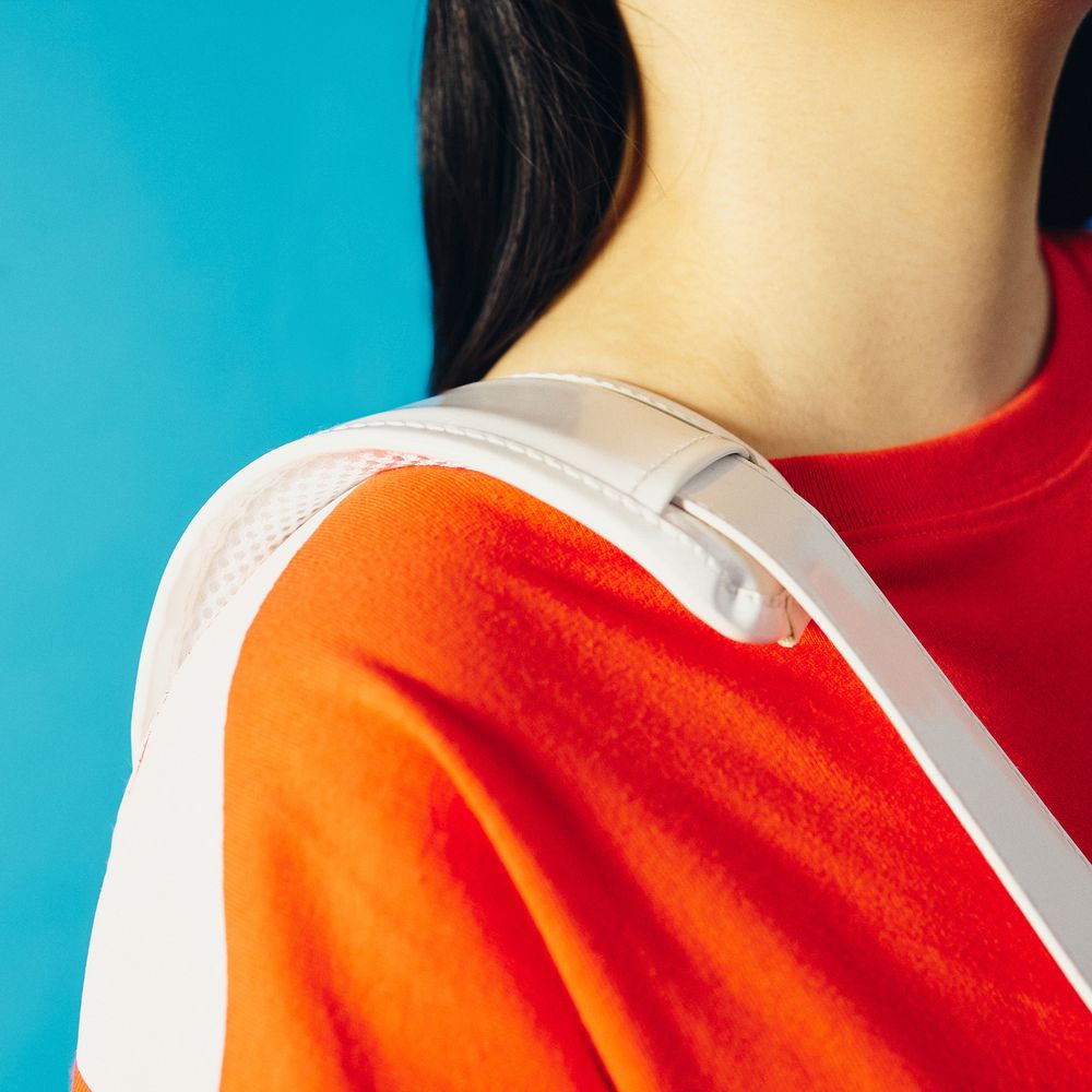 【VAWS ONLINE limited】Patent Leather Shoulder Bag "SILENCE"［White］