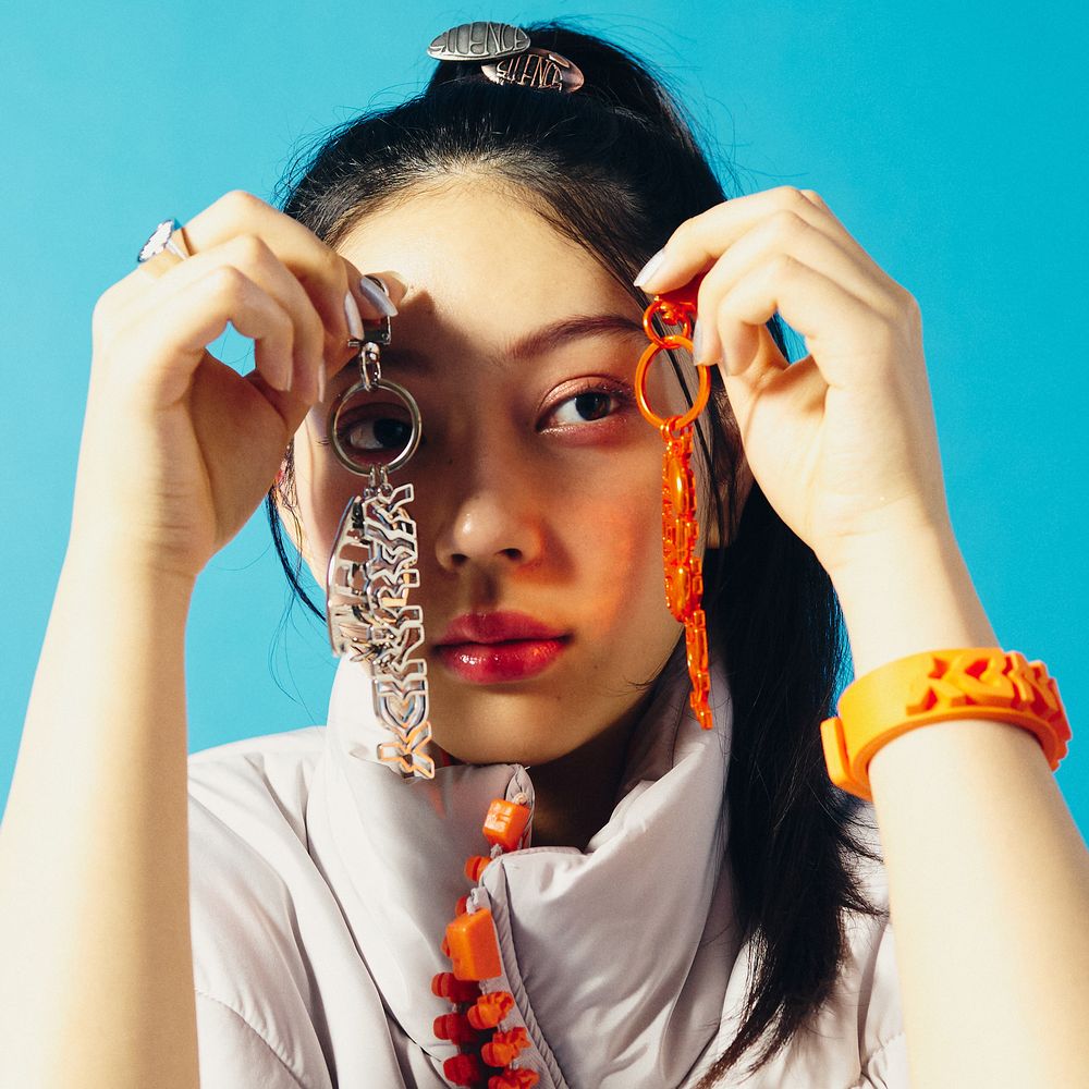 【VAWS ONLINE limited】Metal Logo Keychain "SILENCE"［Orange］