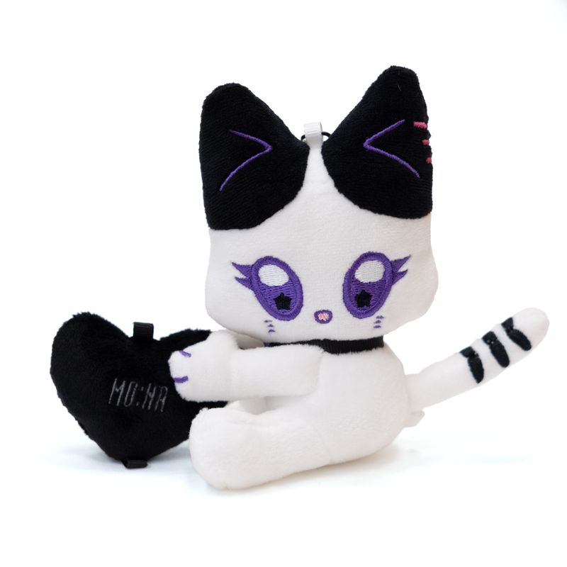 HUG♡ME:EYE’s　MO:NA