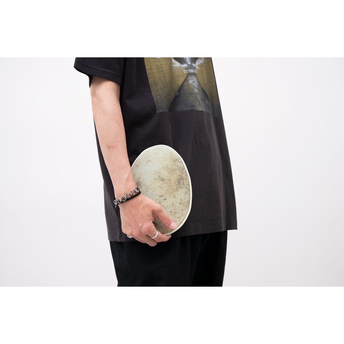 “怪獣” POUCH