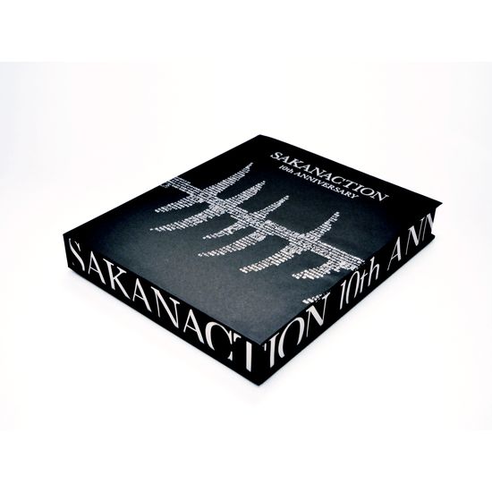 10th ANNIVERSARY ACRYLIC BADGE BOOK