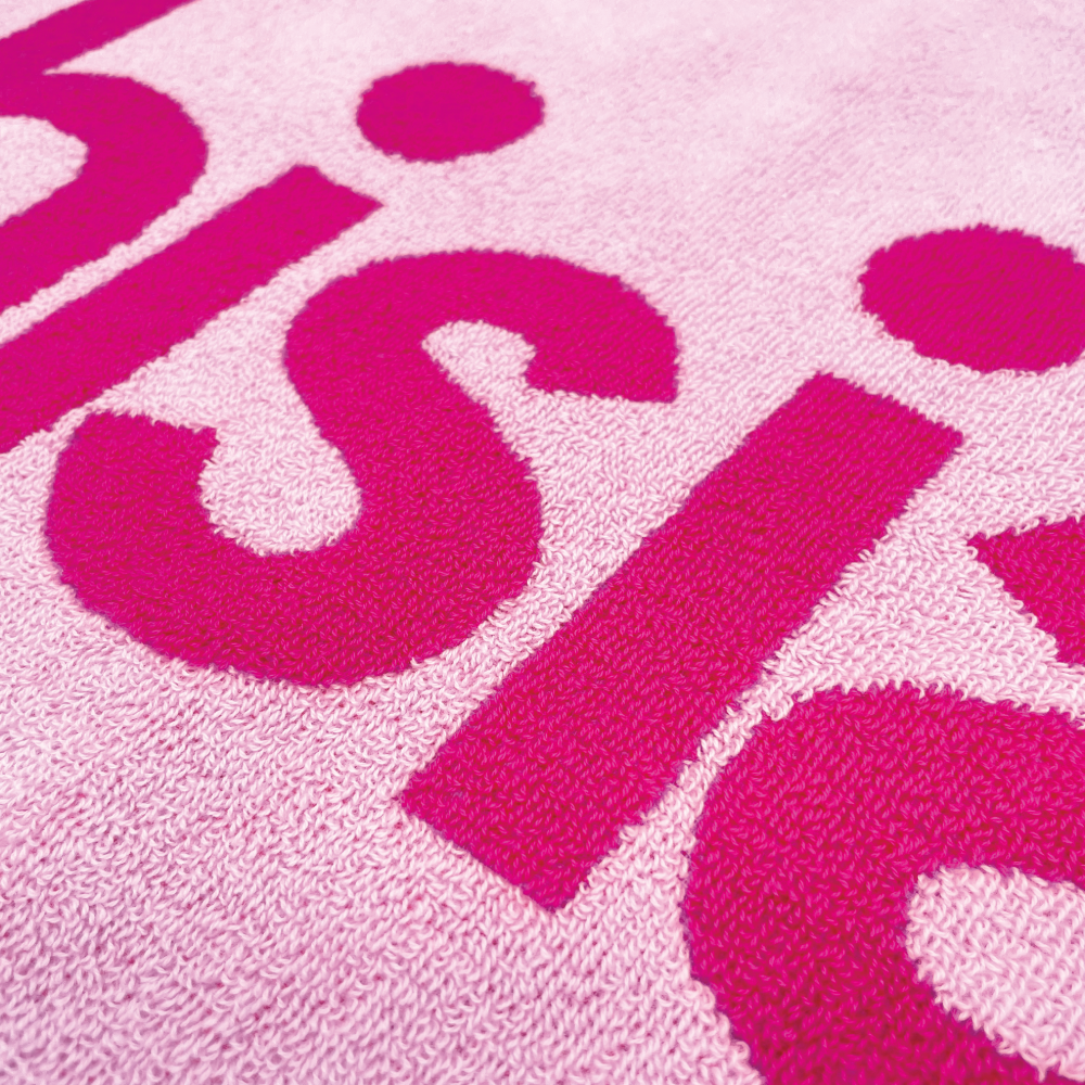 ロゴジャガードタオル [ピンクマゼンタ]
