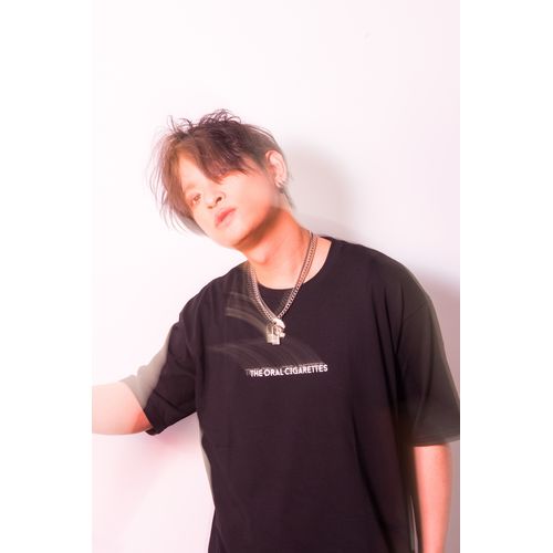 SUCK MY WORLD OFFICIAL Tシャツ