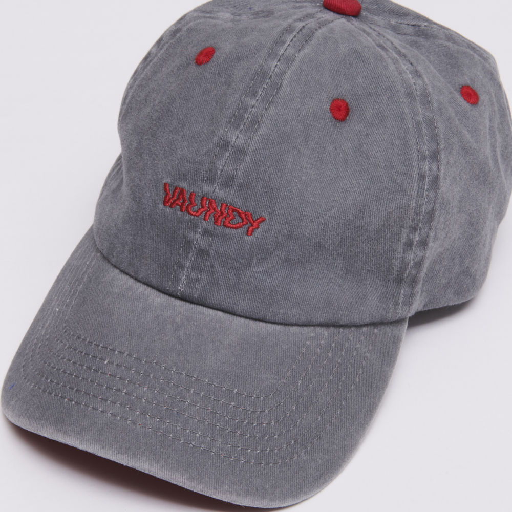 Vaundy キャップ グレー レッド ライブ レア 新品 オフィシャルグッズ 商品詳細ページ | Vaundy ONLINE STORE | Cap [Gray×Red]