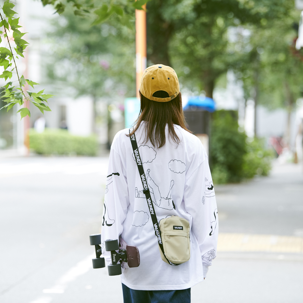 Shoulder Bag [Beige]