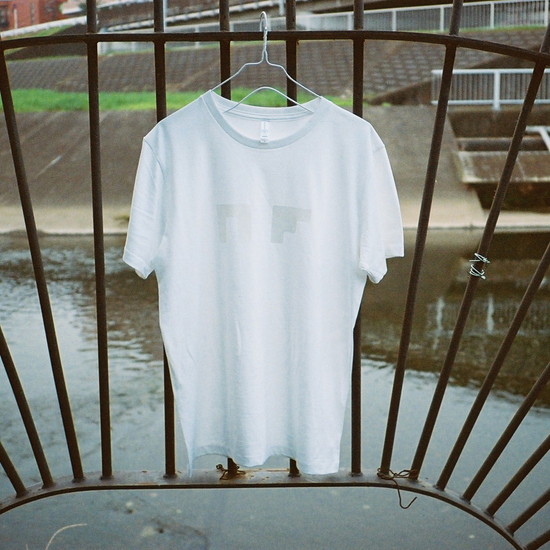 NF04 LOGO TEE(white)