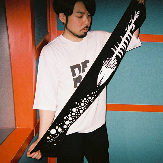 NFSC MUFFLER TOWEL B/W