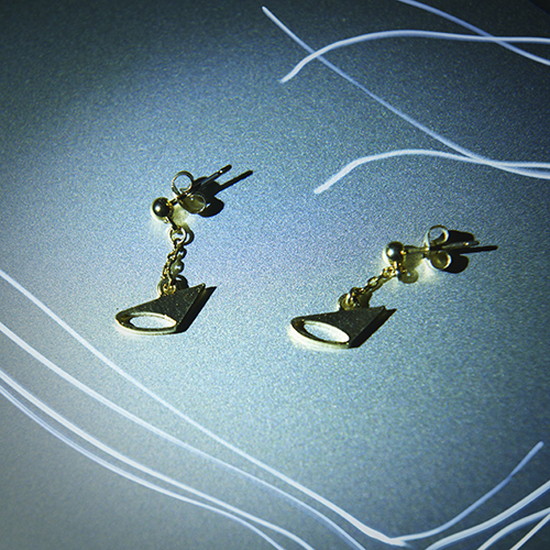 NFSC SEARCH LIGHT PIERCED EARRING