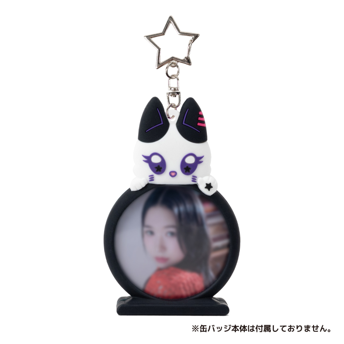 缶バッジホルダー　MO:NA