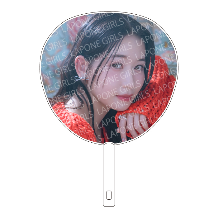 BIGうちわ　MOMONA