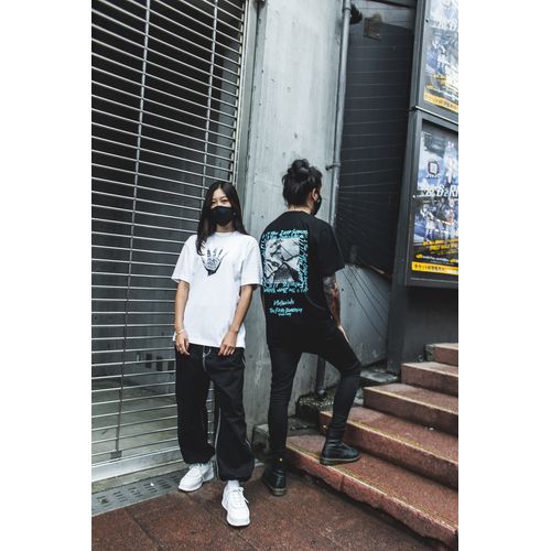 “The Fifth Dimension”tour T-shirts/black