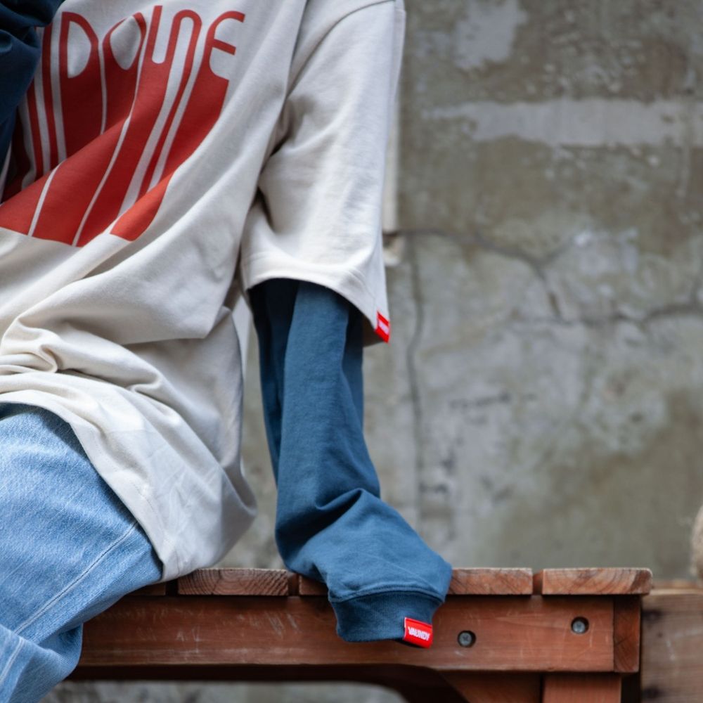 Logo T-shirts“NIDONE”[Light beige]