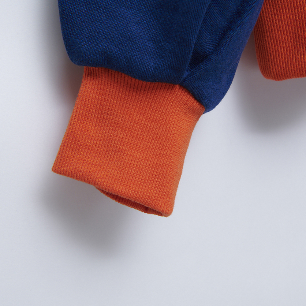 商品詳細ページ | Vaundy ONLINE STORE | Logo Sweat Tops“NIDONE