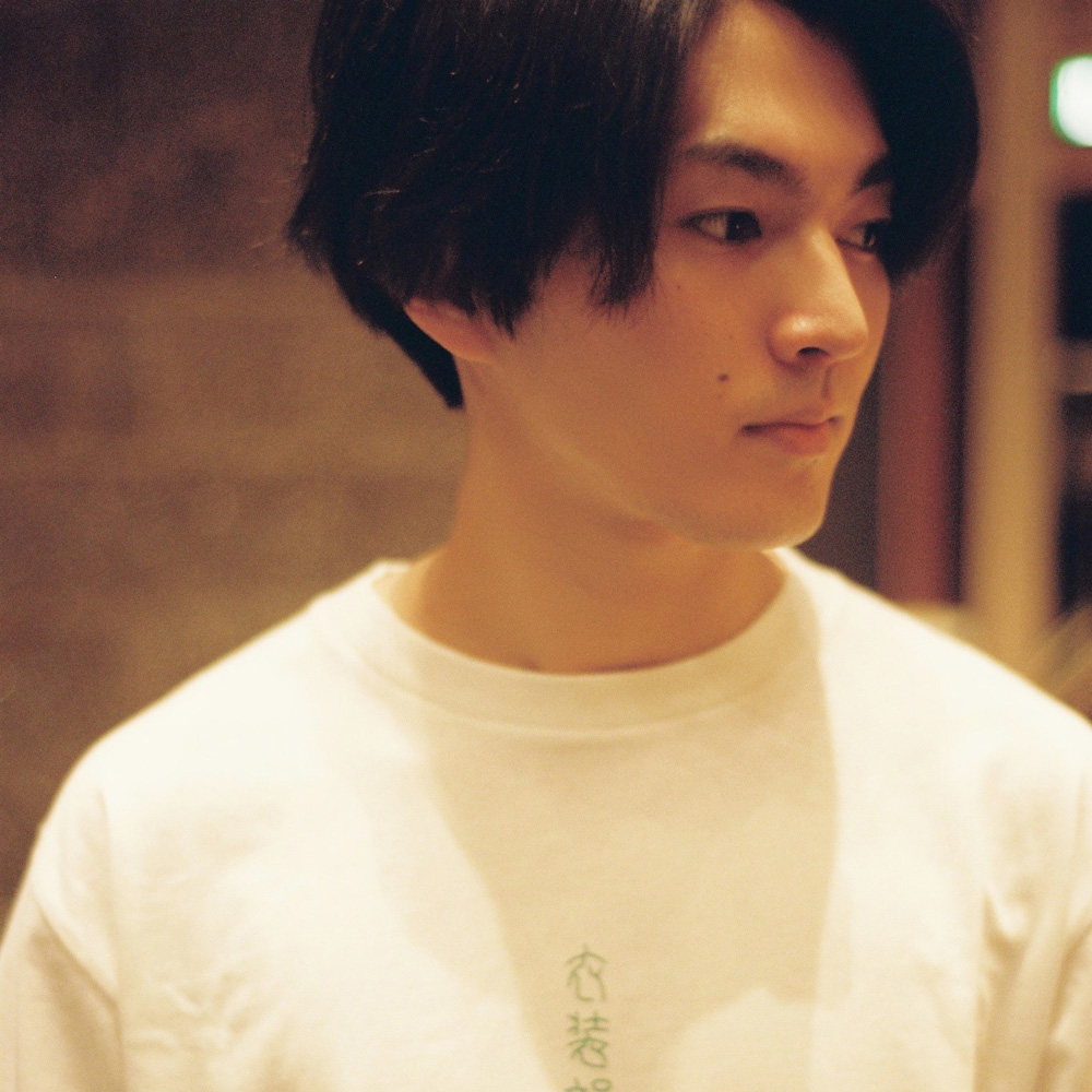 T-shirt ''衣装部屋'' -TURQUOISE / WHITE-