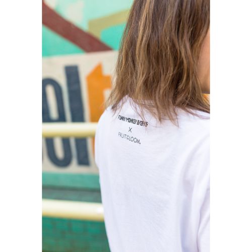 FUNKY MONKEY BΛBY’S × FRUIT OF THE LOOM T-shirt/WHT
