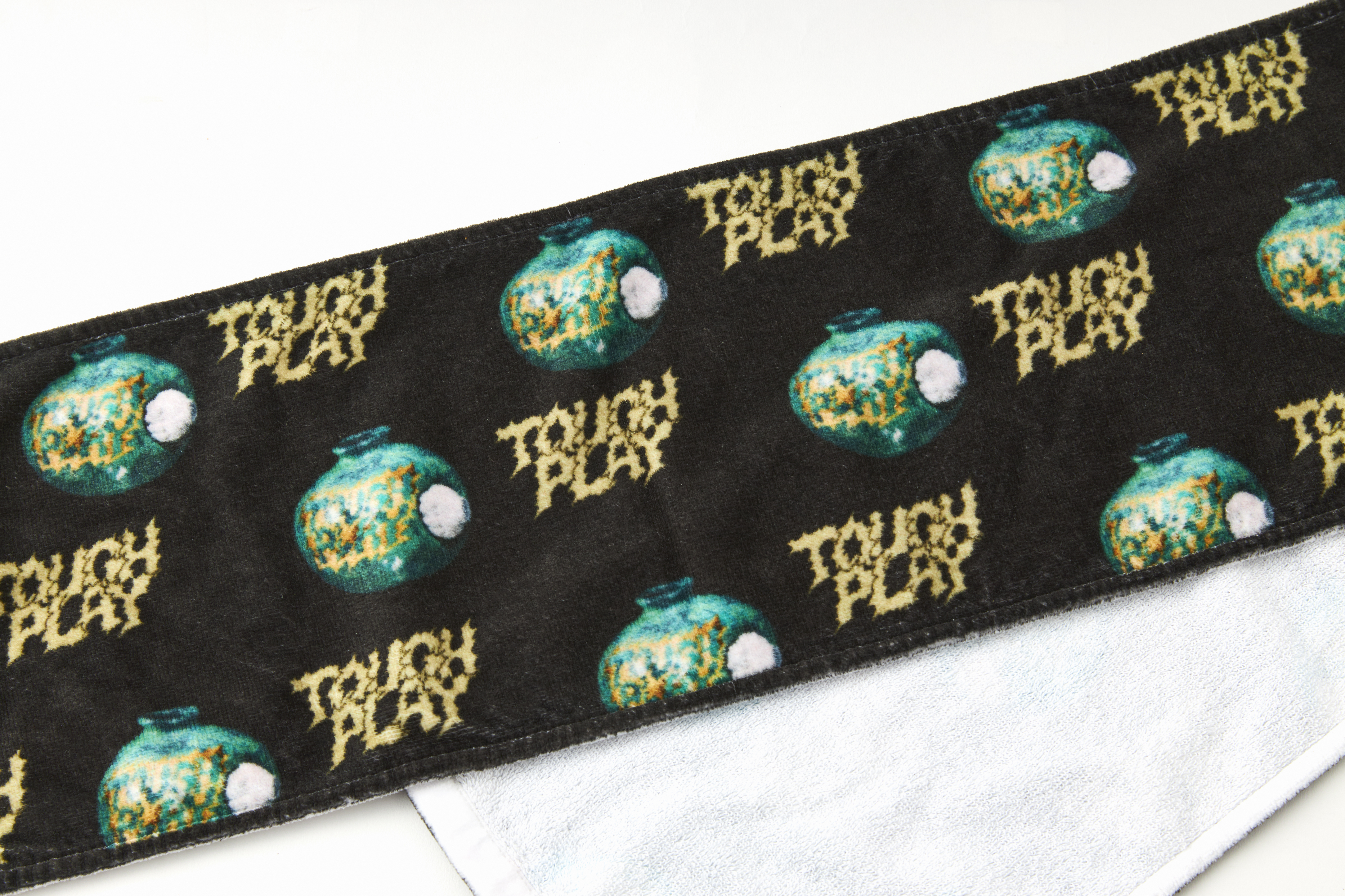 【Lucky Kilimanjaro】TOUGH PLAY TOWEL