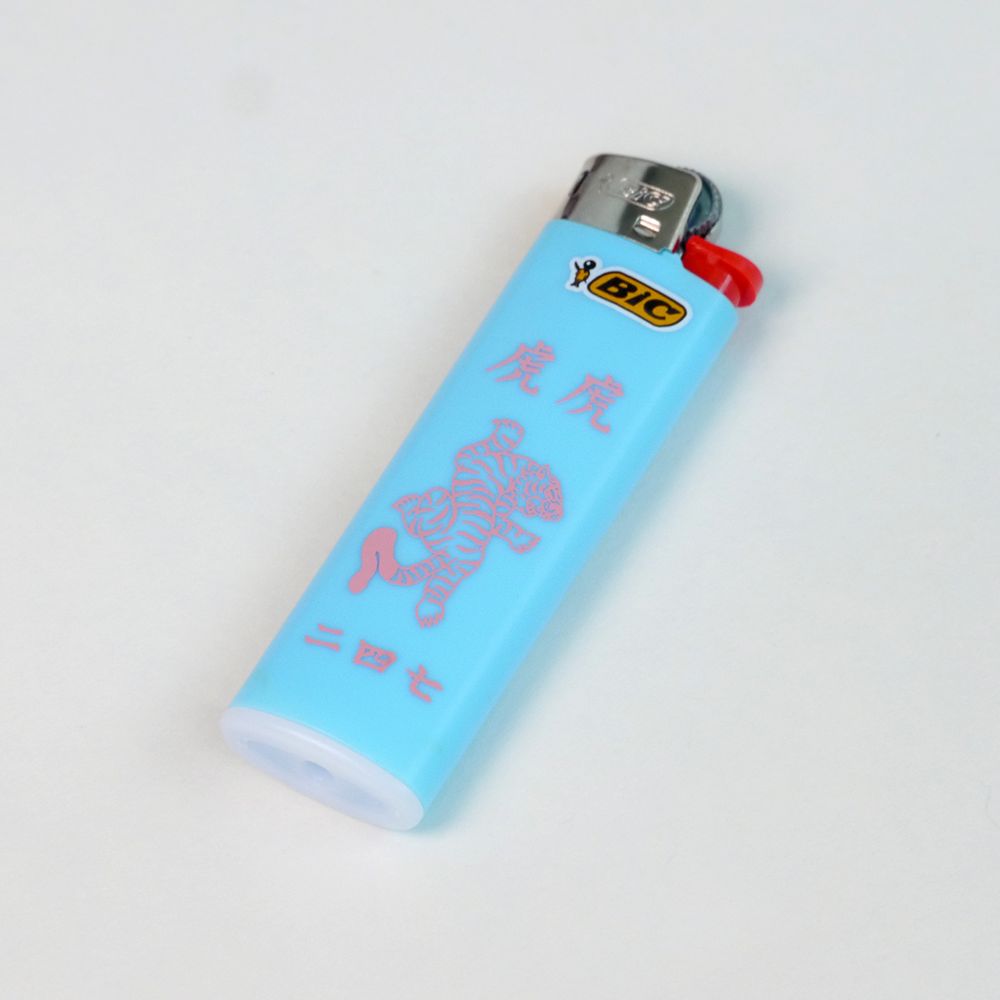 【会場限定】虎とライター(各1種。色はお選び頂けます)