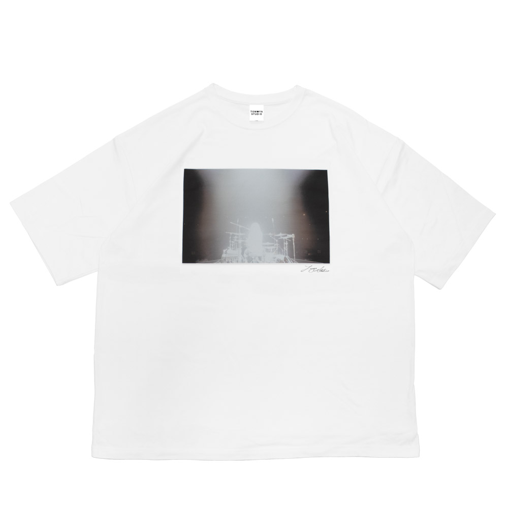 TOMOYA STUDIO "LUXURY DISEASE JAPAN TOUR" フォトTシャツ【D】