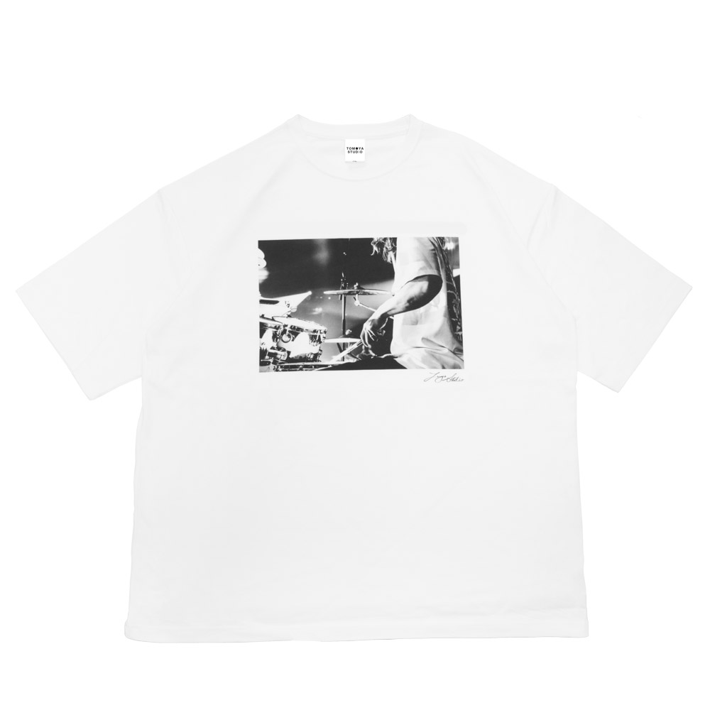 TOMOYA STUDIO "LUXURY DISEASE JAPAN TOUR" フォトTシャツ【F】