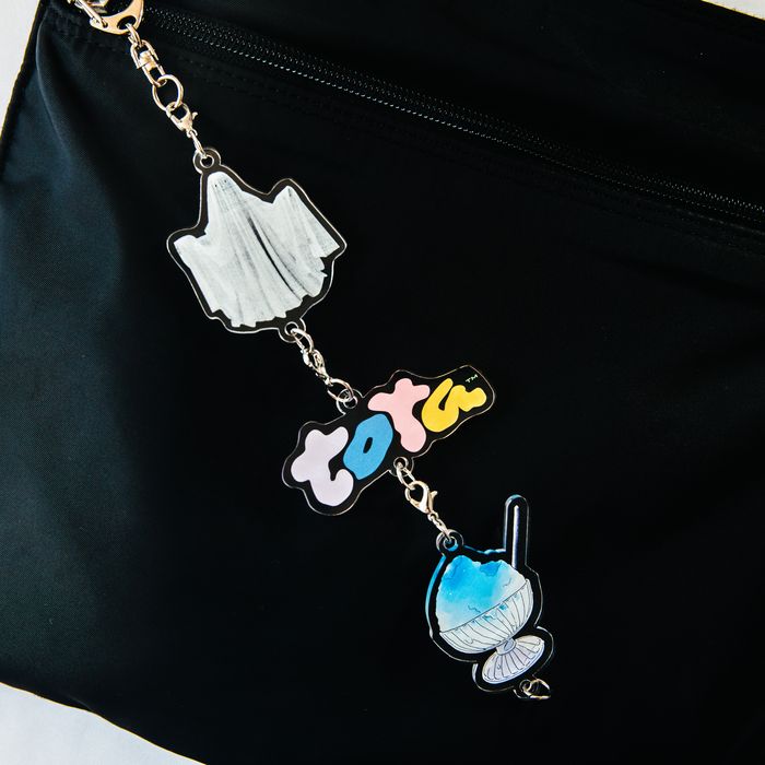 【とた】Acrylic Keyholder "Blue Hawaii"