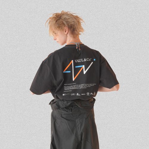 《47L x Vaundy》VAUL&Co T-SHIRT [Black]