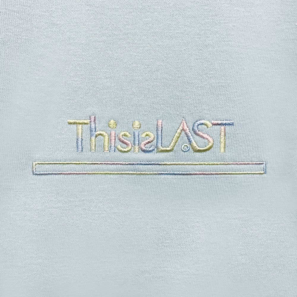 【Limited】マーブル刺繍ロゴTシャツ [フロストブルー]