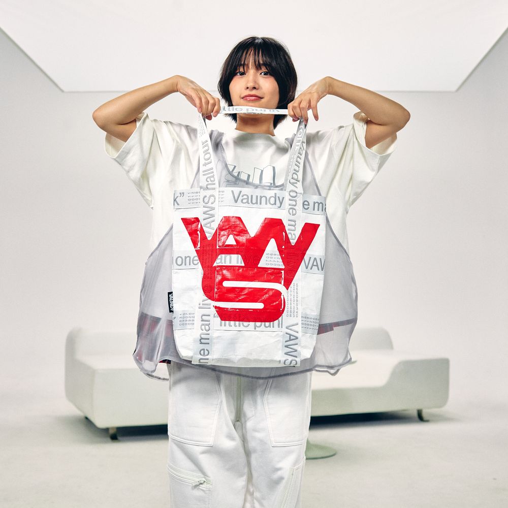 商品詳細ページ | Vaundy ONLINE STORE | VAWS Logo Tote Bag [White]