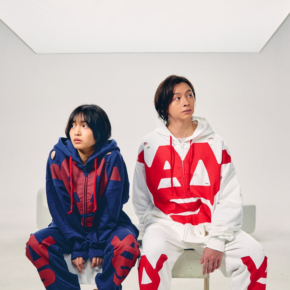 商品詳細ページ | Vaundy ONLINE STORE | VAWS Logo Hoodie [White]