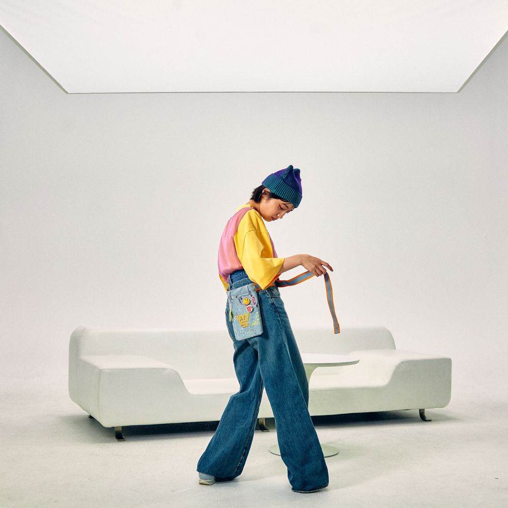 商品詳細ページ | Vaundy ONLINE STORE | VAWS Logo pochette [Denim]