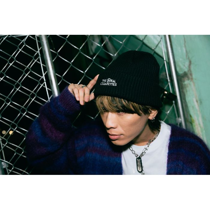 目玉ロゴニットキャップ