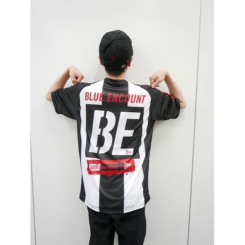 サッカーシャツ