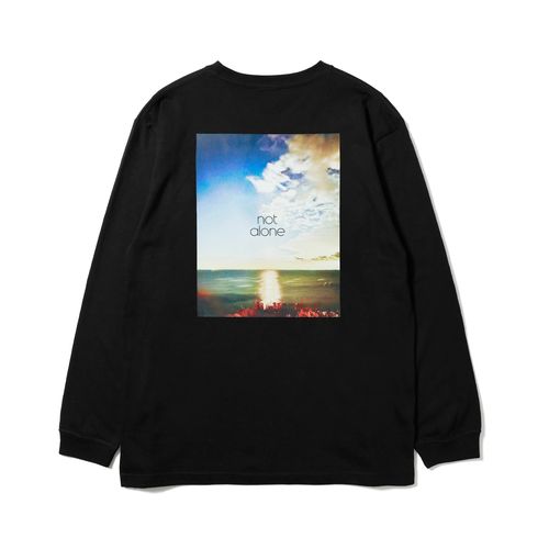 alone, not alone. chapter3 LONG TEE