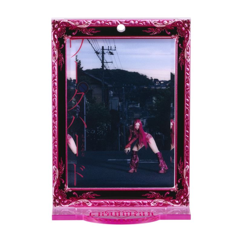 額縁スタンドキーホルダー (PINK) 『WORK HARD』ミニポスターカード付