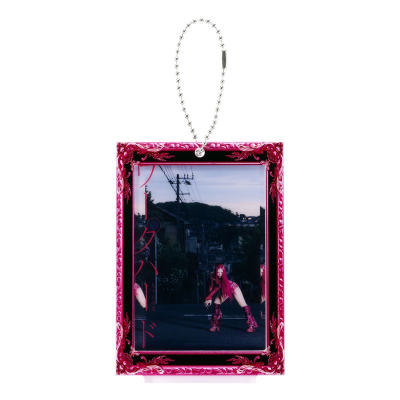 額縁スタンドキーホルダー (PINK) 『WORK HARD』ミニポスターカード付