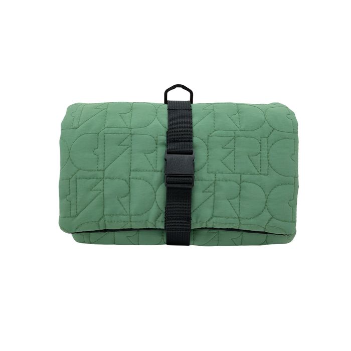 FRDC トラベルポーチ