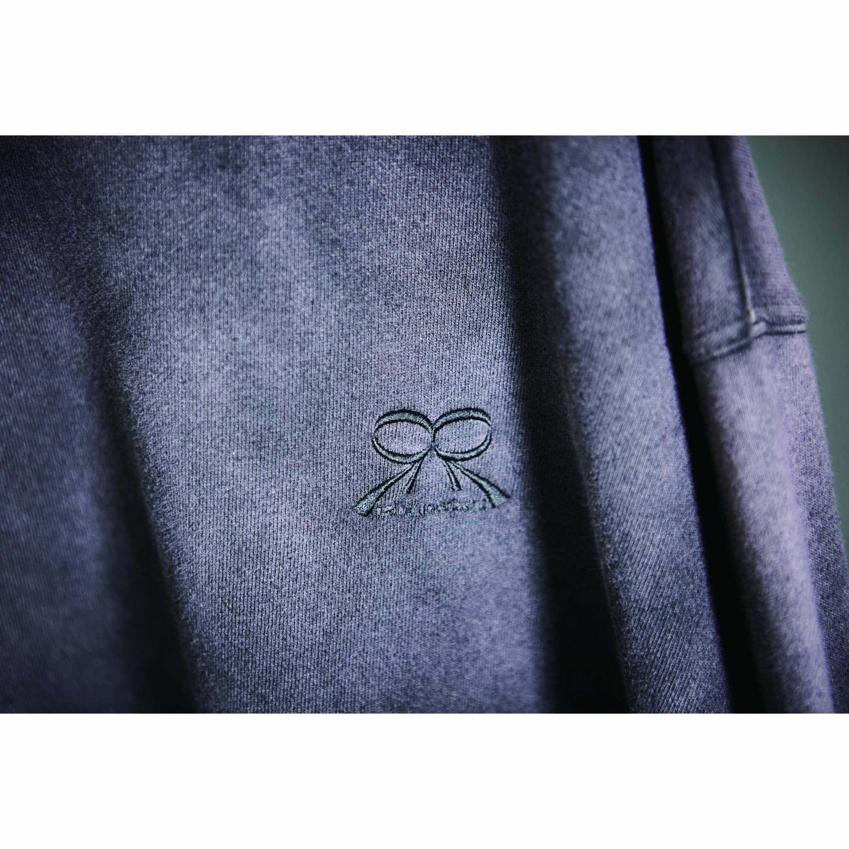 【Rokudenashi】Gradation Damage Sweat