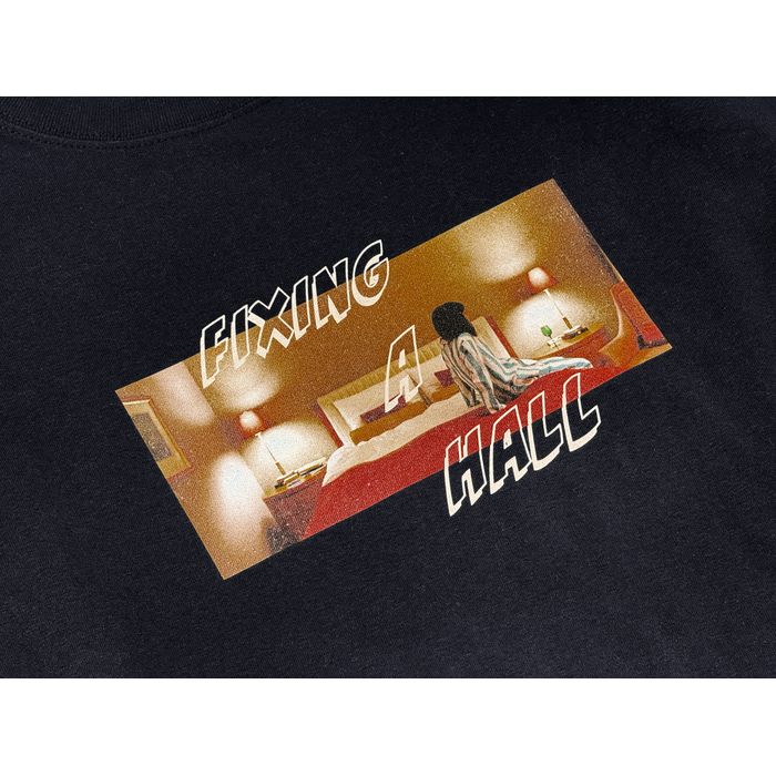 【Laura day romance】”Fixing a hall” long T-shirt