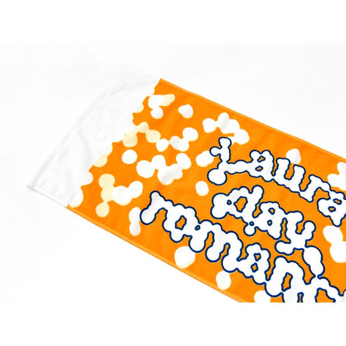 【Laura day romance】orange and white タオル