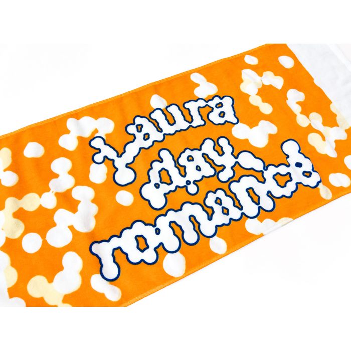 【Laura day romance】orange and white タオル