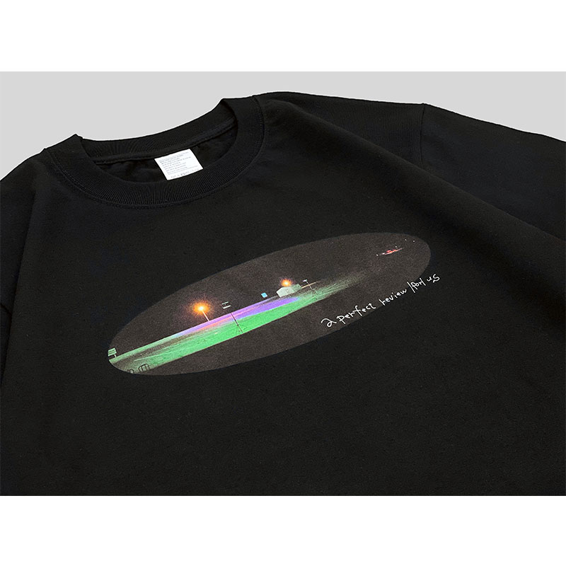 【Laura day romance】 a perfect night T-shirt