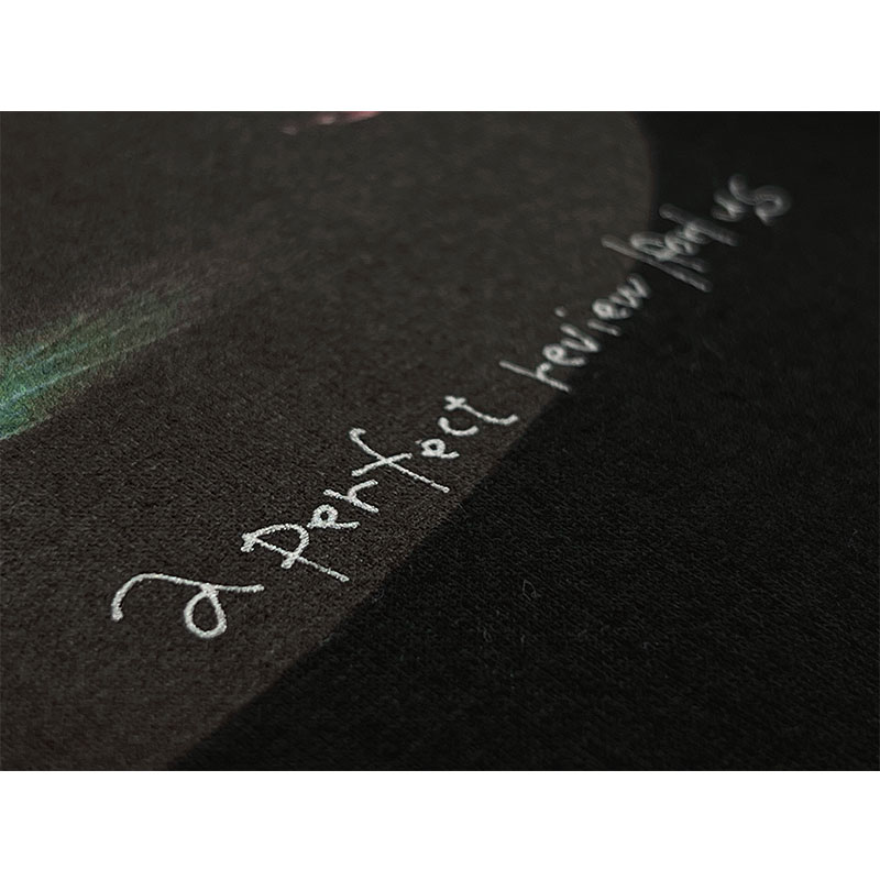 【Laura day romance】 a perfect night T-shirt