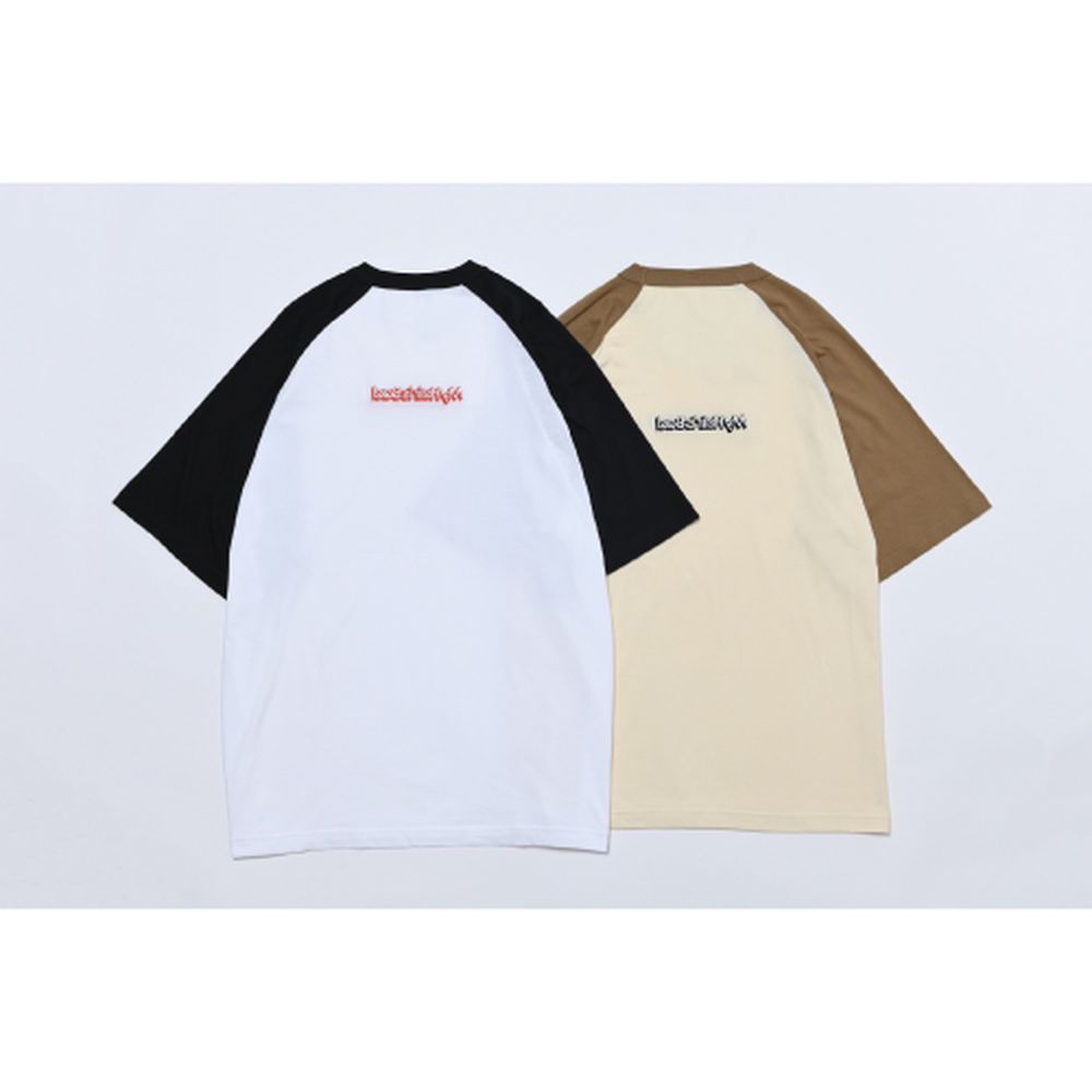 【SALE】三次元ロゴ刺繍ラグランTシャツ/キャメル