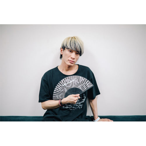 扇子(目玉ロゴ)