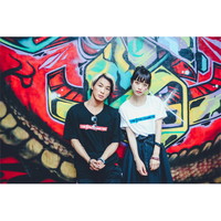 マーカー目玉ロゴラバープリントTシャツ/ブラック