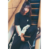 Kisses and Kills ロンT/ホワイト