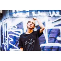 ReI of Lights Tシャツ