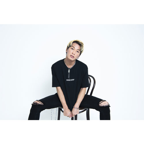 ORALIUM OFFICIAL Tシャツ