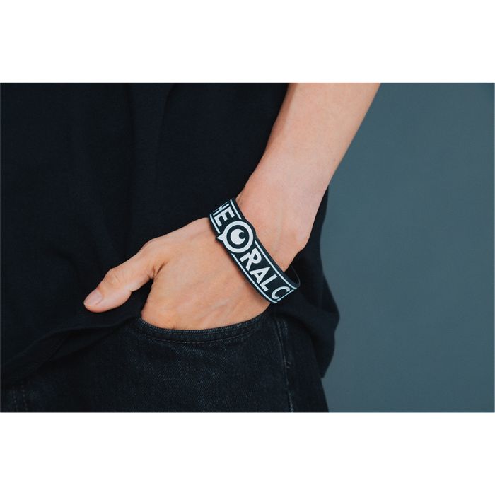 目玉ロゴラバーバンド