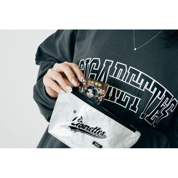 シガレッツロゴポーチ